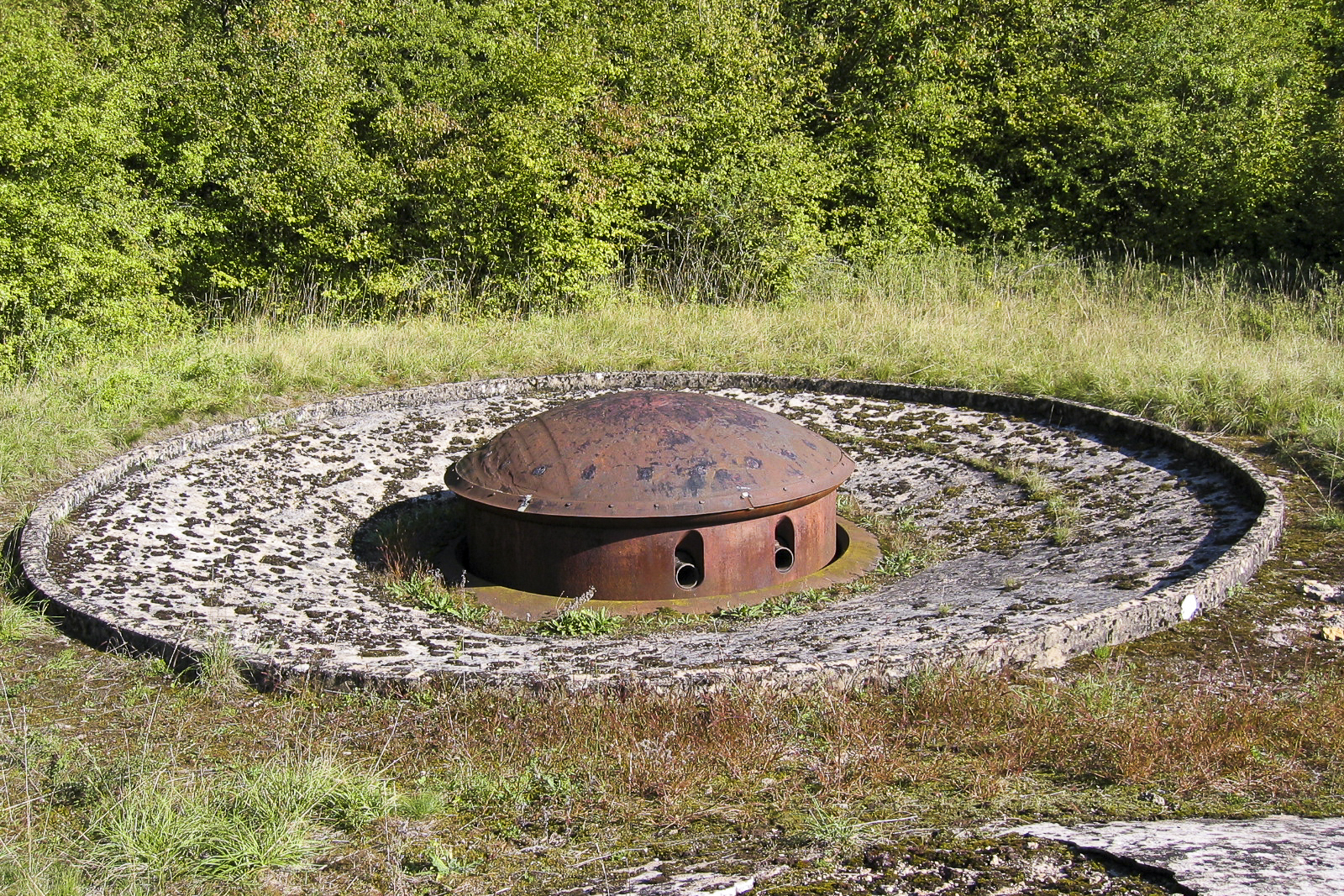 Ligne Maginot - METRICH - A17 - (Ouvrage d'artillerie) - Bloc 11
Tourelle de 135 en batterie - Michel Teiten