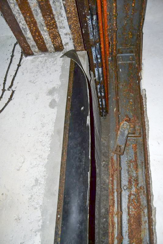 Ligne Maginot - KOBENBUSCH  - A13 - (Ouvrage d'artillerie) - Entrée munitions
Logement de la première porte blindée qui a disparu.