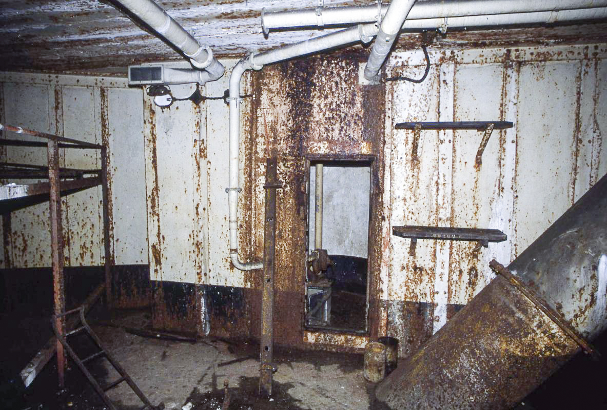 Ligne Maginot - KOBENBUSCH  - A13 - (Ouvrage d'artillerie) -  L'entrée des hommes 