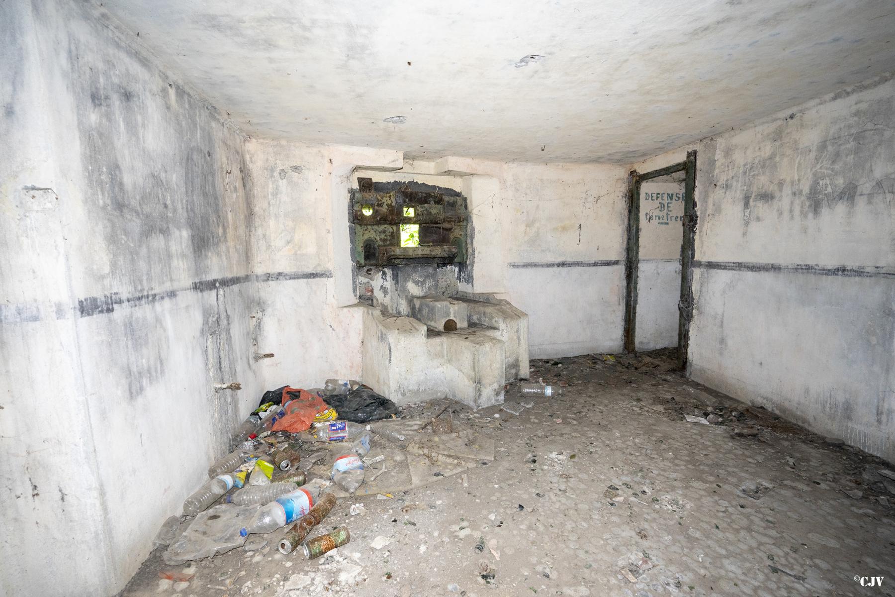 Ligne Maginot - B483 - CALVAIRE SAINT DRUON - (Blockhaus pour canon) -  - Lia VERMEULEN