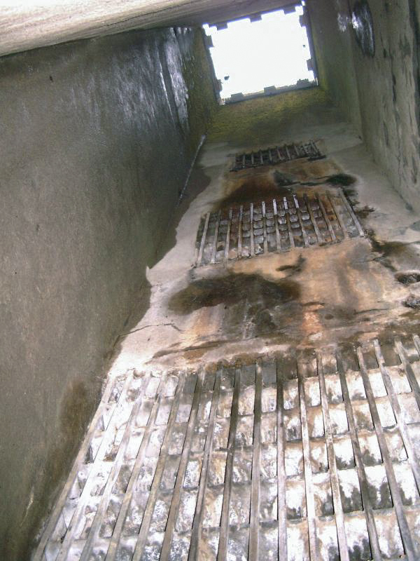 Ligne Maginot - GALGENBERG - A15 - (Ouvrage d'artillerie) - L'entrée des hommes
Intérieur cheminée.