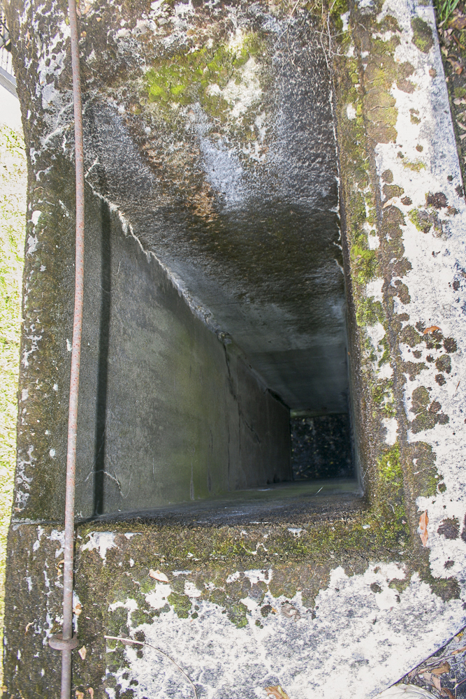 Ligne Maginot - GALGENBERG - A15 - (Ouvrage d'artillerie) - Entrée des hommes
Vue de dessus de la cheminée - Michel Teiten