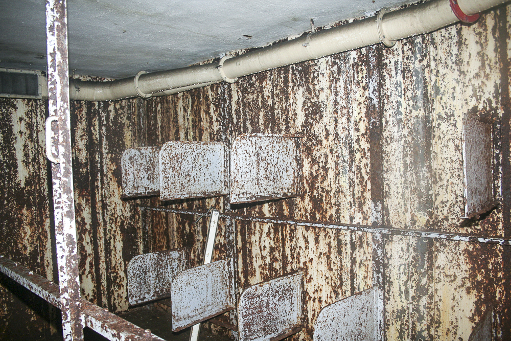 Ligne Maginot - GALGENBERG - A15 - (Ouvrage d'artillerie) - Bloc 6
Etage inférieur
Local 79 : chambre de troupe