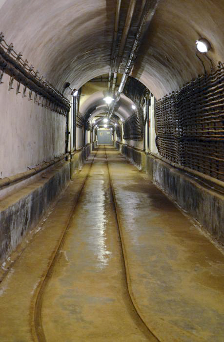 Ligne Maginot - GALGENBERG - A15 - (Ouvrage d'artillerie) - Galerie menant vers le casernement, l'usine électrique et l'entrée des hommes