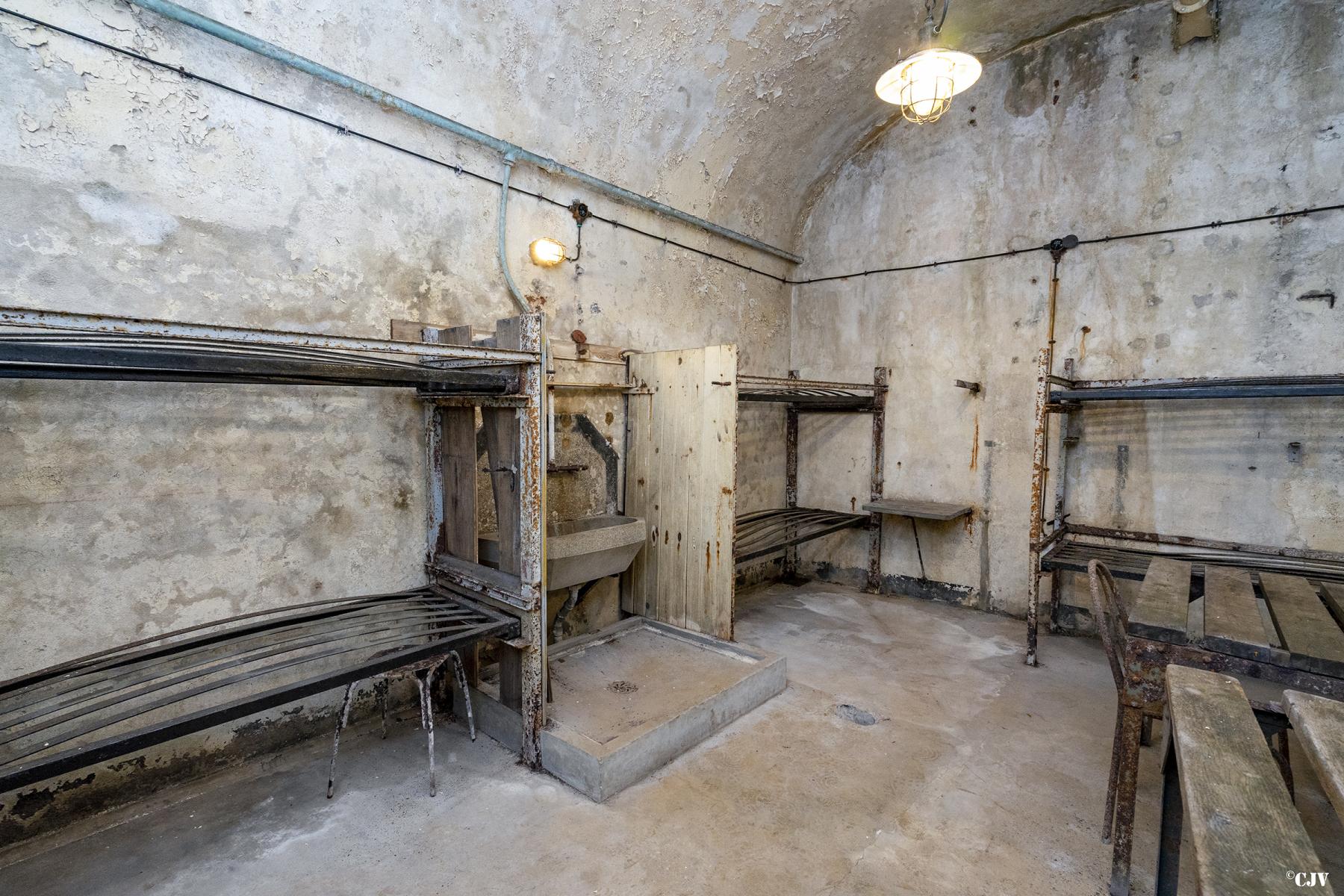 Ligne Maginot - GALGENBERG - A15 - (Ouvrage d'artillerie) - Dortoir - Lia VERMEULEN