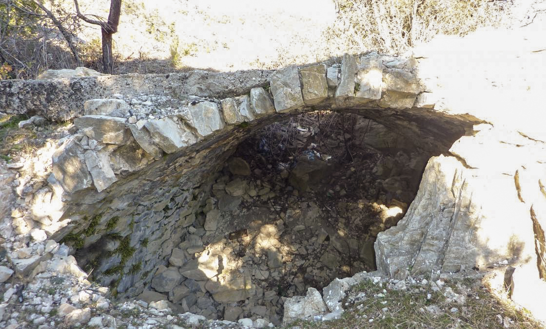 Ligne Maginot - COL DES BANQUETTES (EO7) - (Abri actif) - Local annexe - ELLENA-CUNY