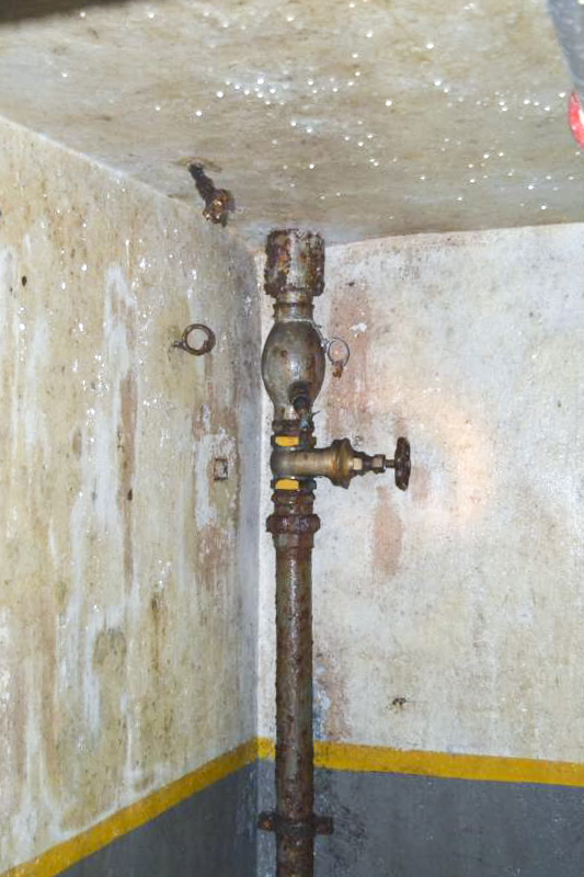 Ligne Maginot - OBERHEIDE - A14 - (Ouvrage d'infanterie) - Entrée du drainage d'eau de pluie, collectée sur la dalle.