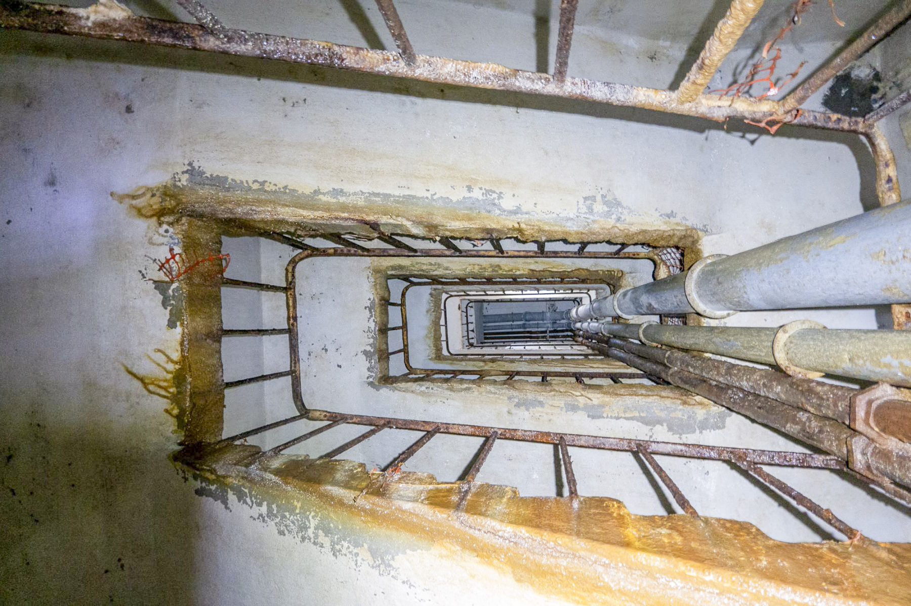 Ligne Maginot - ROTHERBERG - X30 (QUARTIER FREISTROFF - II/162°RIF) - (Abri) - Entrée Sud
Cage escalier - Michel Teiten