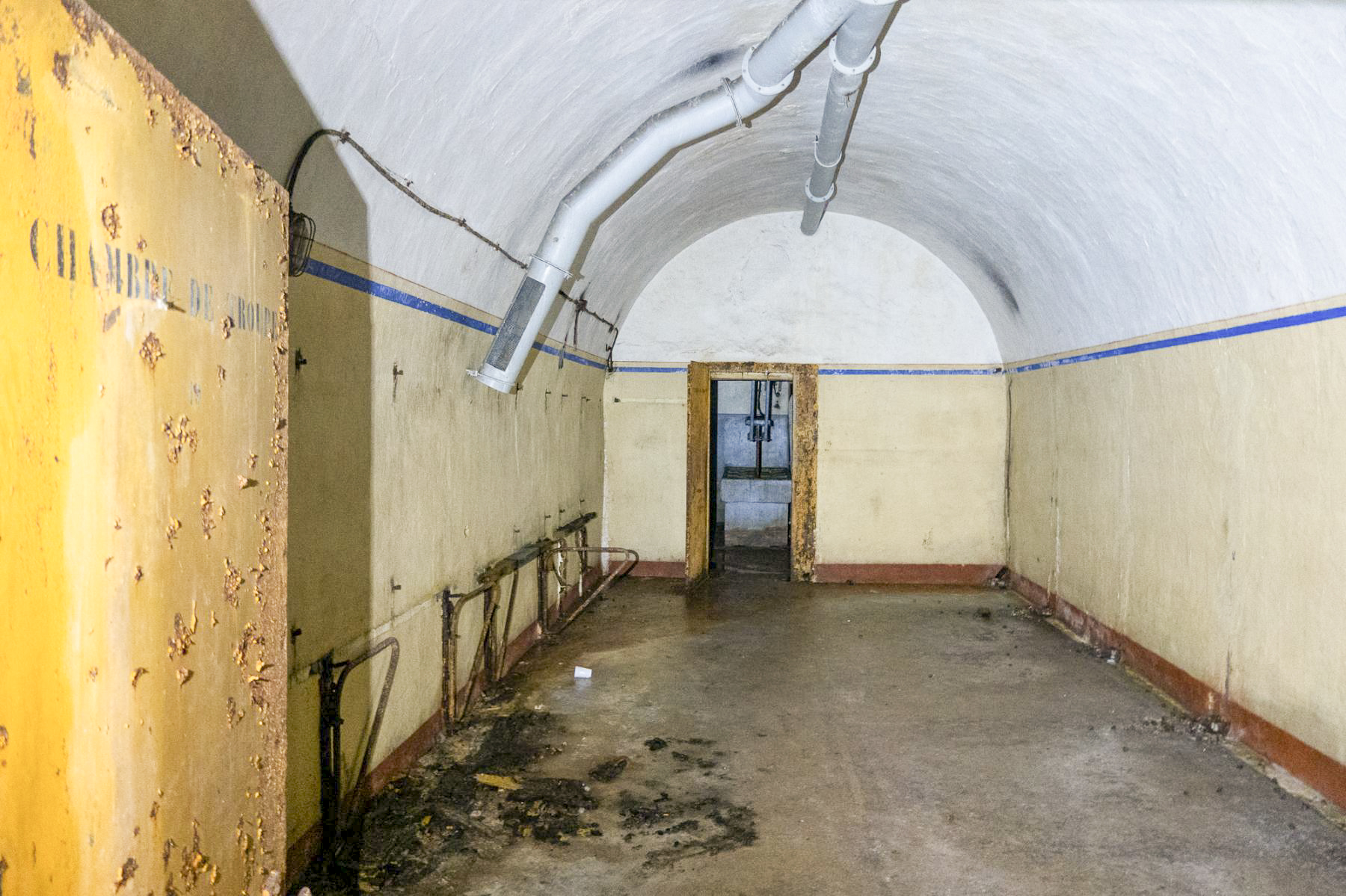Ligne Maginot - ROTHERBERG - X30 (QUARTIER FREISTROFF - II/162°RIF) - (Abri) - Chambre de troupe - Michel Teiten