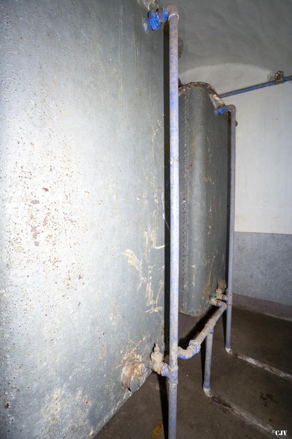 Ligne Maginot - BOIS DE FERANGE - X27 - (Abri) - Cuves - Lia VERMEULEN