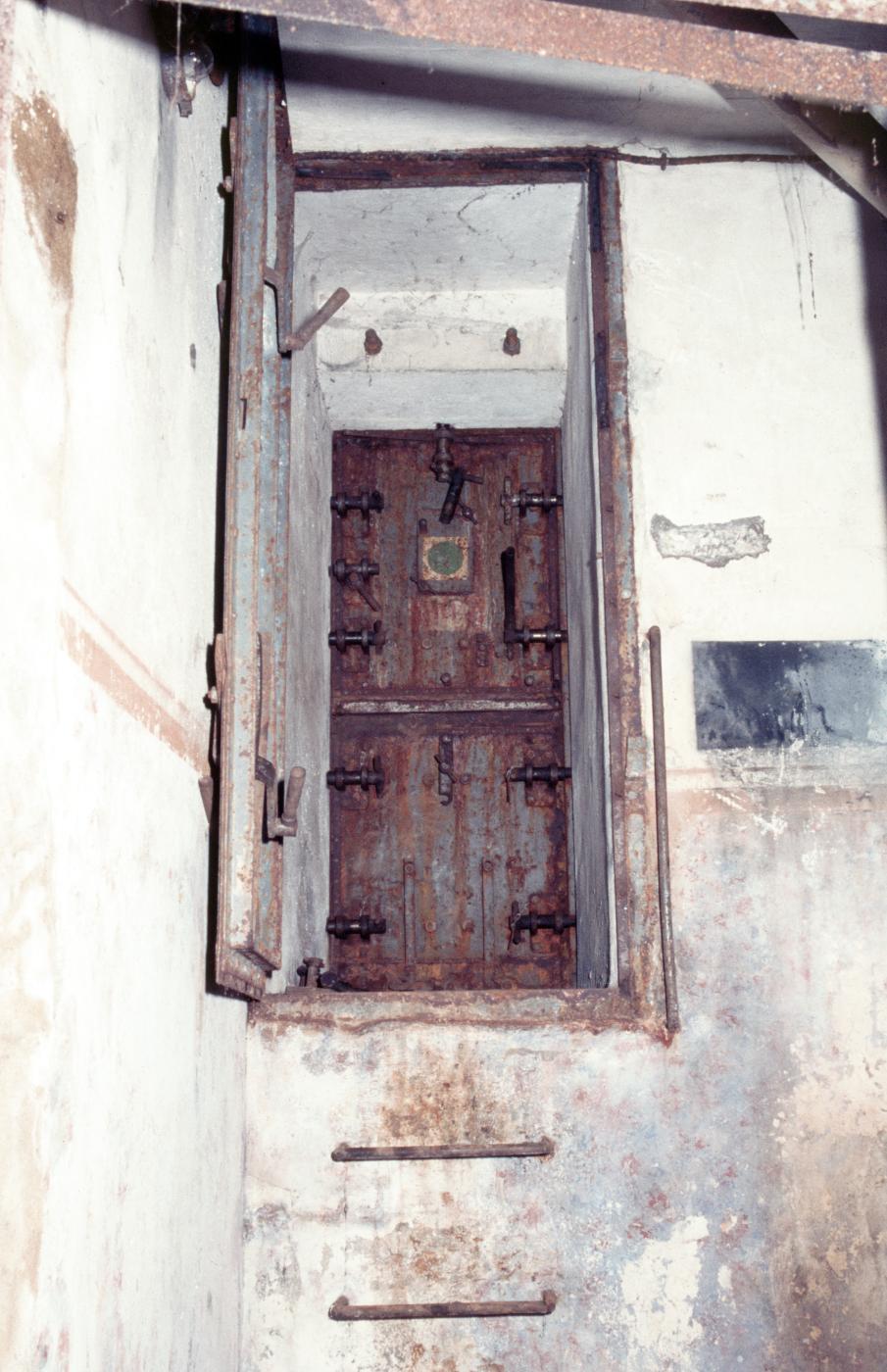 Ligne Maginot - BOIS KARRE - A12 - (Ouvrage d'infanterie) - L'issue de secours - MANSUY Michel