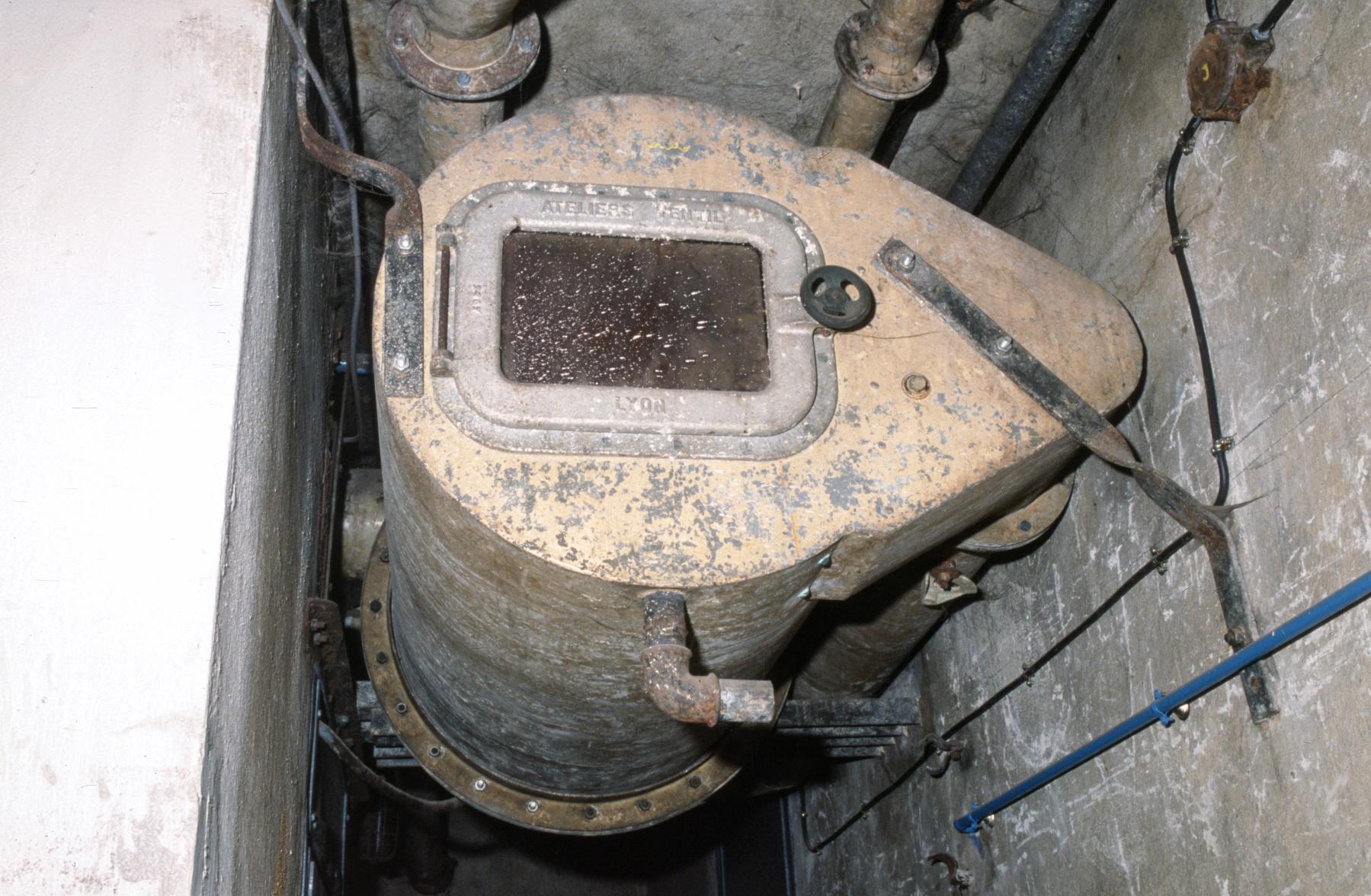 Ligne Maginot - BOIS KARRE - A12 - (Ouvrage d'infanterie) - Système d'assécheur d'air destiné au traitement de l'air de la cuisine. 
Voir les explications sur la page de l'ouvrage - MANSUY Michel