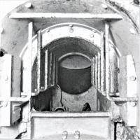 Ligne Maginot - HACKENBERG - A19 - (Ouvrage d'artillerie) - Bloc 10
La tourelle de mortiers de 81 mm
Crinoline d'accès à l’avant cuirasse