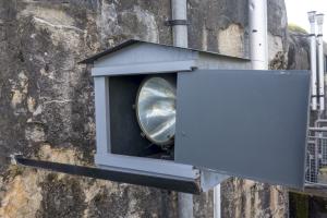 Ligne Maginot - OBERROEDERN SUD - RIEFFEL - (Casemate d'infanterie - Double) - Chambre de tir nord
Reconstitution du support de projecteur blindé installé pendant la guerre