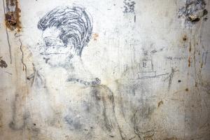 Ligne Maginot - SCHOENENBOURG - (Ouvrage d'artillerie) - Bloc 4
Graffitis dans la chambrée