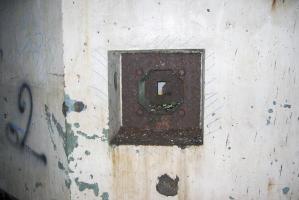 Ligne Maginot - SOETRICH - A11 - (Ouvrage d'artillerie) - Entrée munitions 
Créneau de défense du hall de déchargement