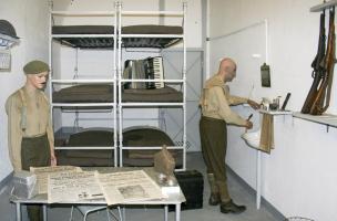 Ligne Maginot - HACKENBERG - A19 - (Ouvrage d'artillerie) - Chambrée reconstituée dans le musée aménagé dans le casernement