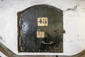 Ligne Maginot - SCHOENENBOURG - (Ouvrage d'artillerie) - Dispositif de destruction dans la galerie principale