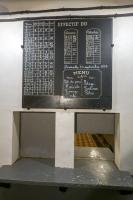 Ligne Maginot - SCHOENENBOURG - (Ouvrage d'artillerie) - Cuisine
Guichet sur la galerie