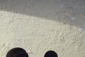 Ligne Maginot - SENTZICH - A16 - (Ouvrage d'infanterie) - Muraille de la tourelle: alors que l'inscription sur la toiture indique TM1, c'est TM14 sur la muraille. A noter que la tourelle du Bois Karre ne porte pas ces inscriptions.