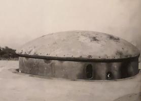 Ligne Maginot - METRICH - A17 - (Ouvrage d'artillerie) - Le bloc 8, on peut voir les deux embrasures de tir avec ses canons en place