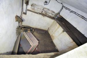 Ligne Maginot - METRICH - A17 - (Ouvrage d'artillerie) - Entrée munitions
Le sas du pont à effacement latéral