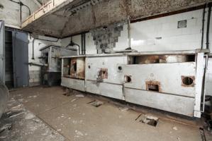 Ligne Maginot - METRICH - A17 - (Ouvrage d'artillerie) - Cuisine de l'ouvrage
On notera l'inéluctable poussée de terrain au niveau du sol du à l'anhydrite 