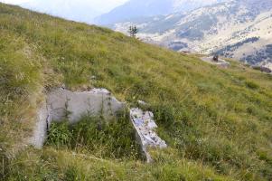 Ligne Maginot - COL DE RAUS (CR) - (Ouvrage d'infanterie) - Au premier plan citerne X2, citerne X1
