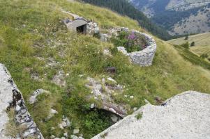 Ligne Maginot - COL de RAUS C2 (Cuve pour arme d'infanterie) - Bloc 1, tranchée couverte T2, cuve C2, abri A1