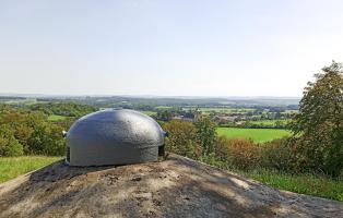 Ligne Maginot - CHENES BRULES - O4 - (Observatoire d'artillerie) - Vue de la cloche GFM sur Kemplich