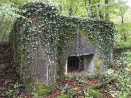 Ligne Maginot - DB330 - BOIS DE LA HEURETTE CENTRE - (Blockhaus pour arme infanterie) - Vue de la face avant