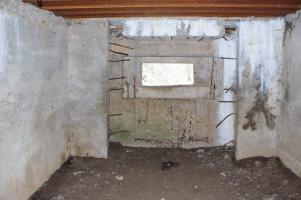 Ligne Maginot - DB373 - LE FOURNEAU - (Blockhaus pour canon) - Le créneau canon de l'intérieur