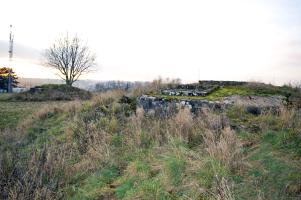 Ligne Maginot - DT261 - FROIDCUL EST - (Cuve pour arme d'infanterie) - Les ouvrages DT 261 et 262 sous un ciel d'automne