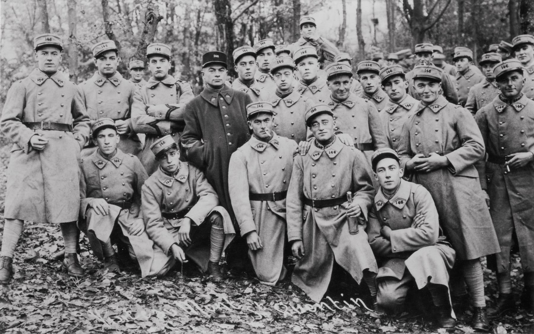 Ligne Maginot - 146° Régiment d'Infanterie de Forteresse (146° RIF) - Hommes du 146° RIF en visite au Mont Saint Quentin (Metz)