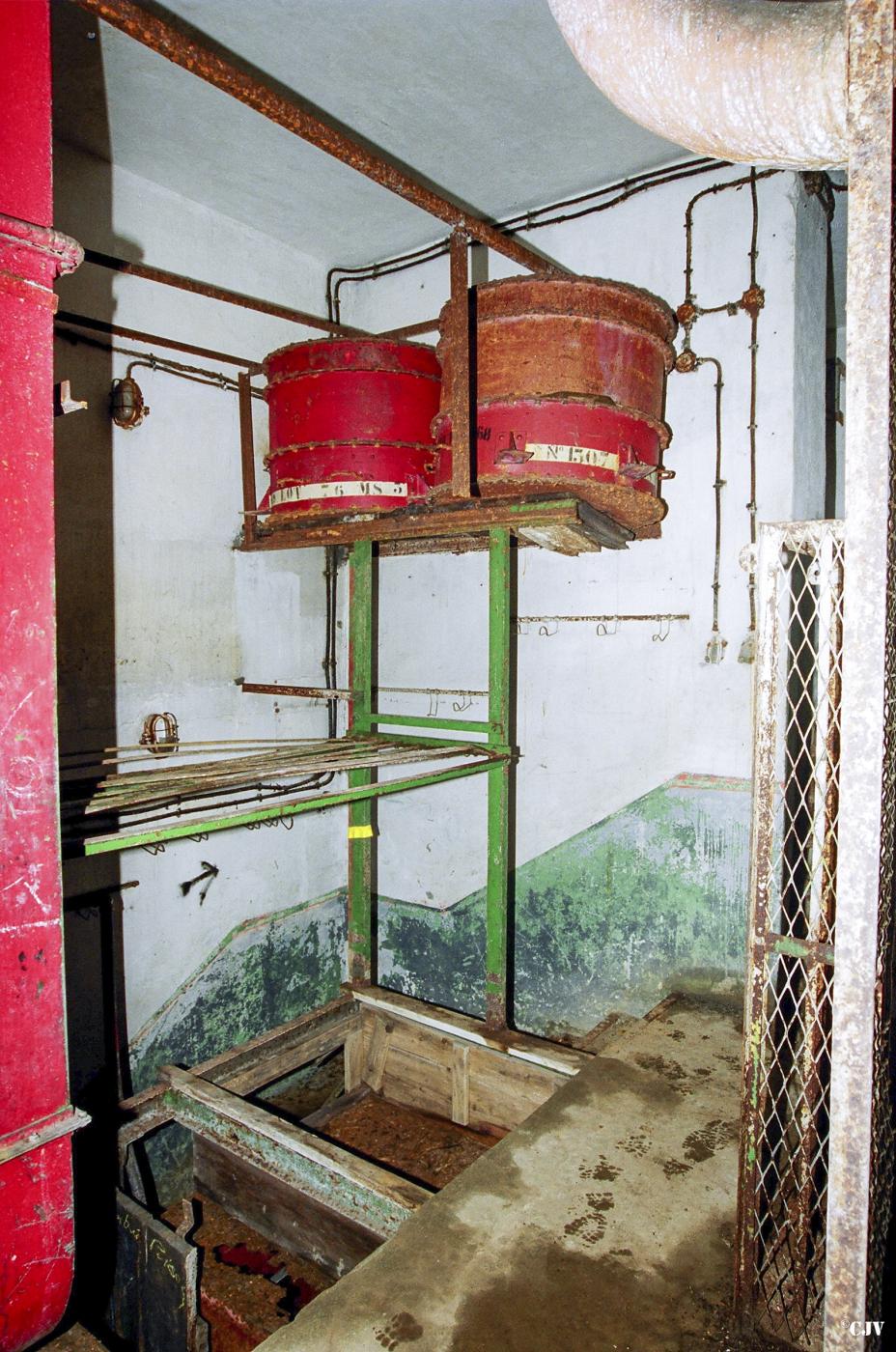 Ligne Maginot - COUME - A 31 - (Ouvrage d'infanterie) - Bloc 2
Filtres de réserve - Lia VERMEULEN