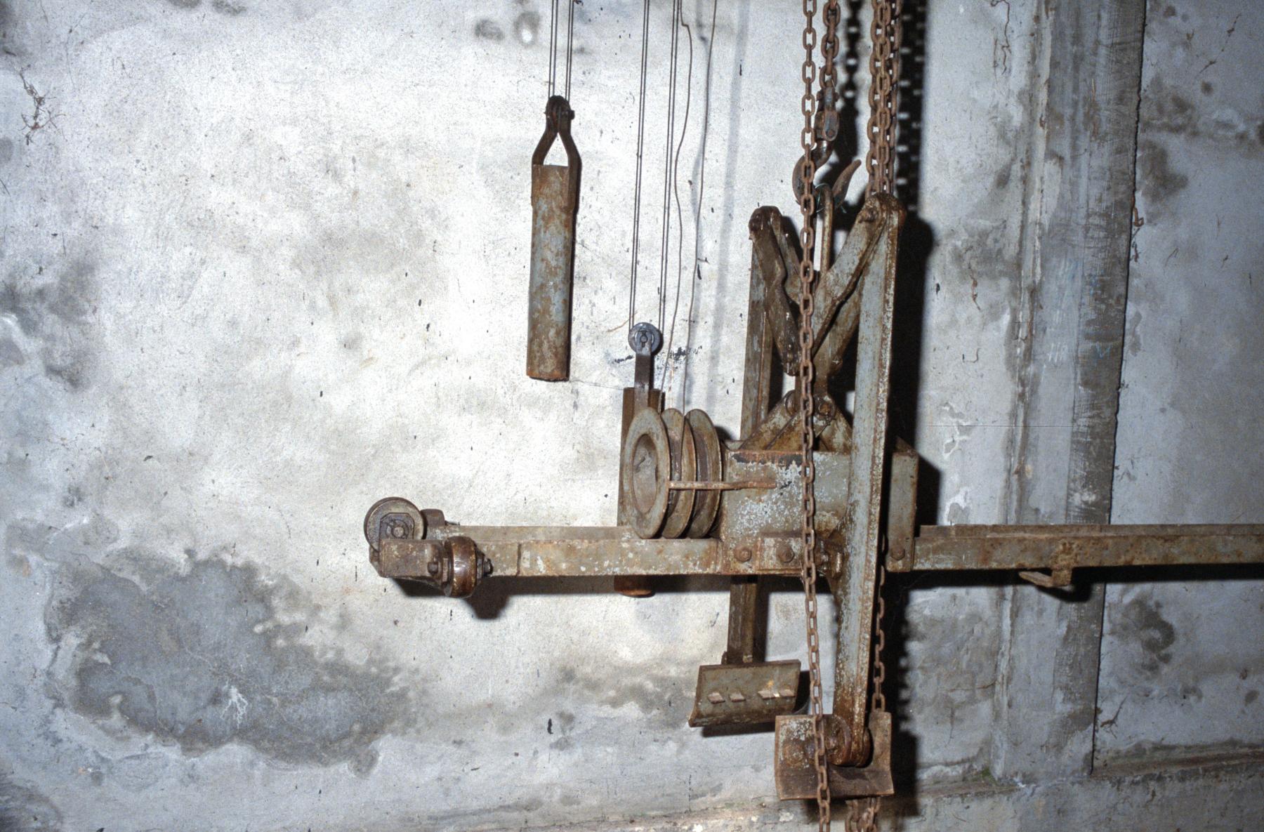 Ligne Maginot - RESERVOIR DE DIEFENBACH - (Inondation défensive) - L'installation de levage - MANSUY Michel