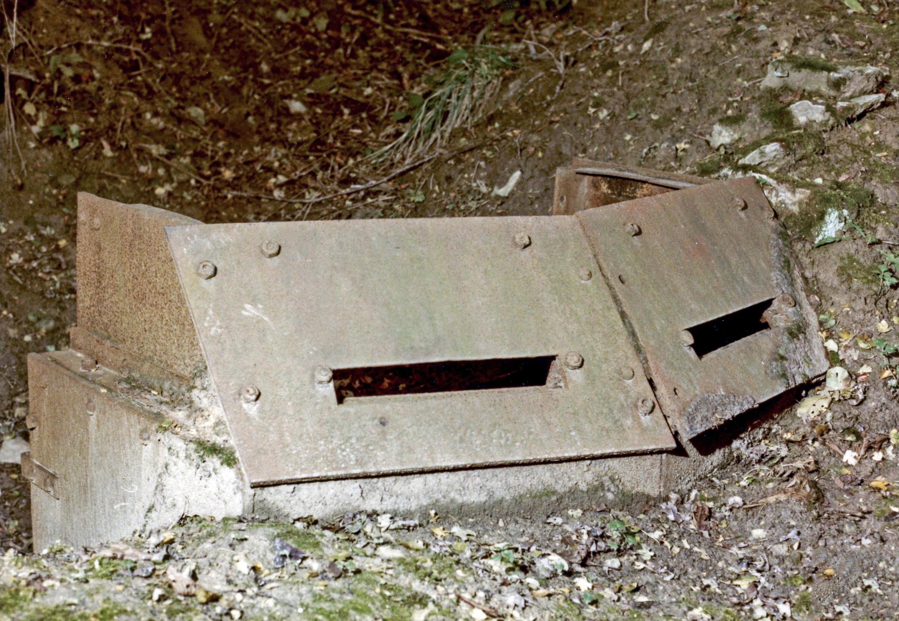 Ligne Maginot - 15L - (Observatoire indéterminé) - Cette photo d'une guerite OD90 est pris sur 'Les Champs de Pierres'. Il peut s'agir de cette observatoire - MANSUY Michel