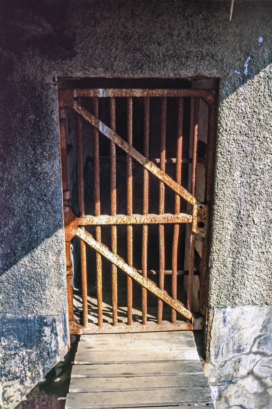 Ligne Maginot - FERME CHAPPY - A1 - (Ouvrage d'infanterie) - Bloc 1
La grille de l'entrée - MANSUY Michel