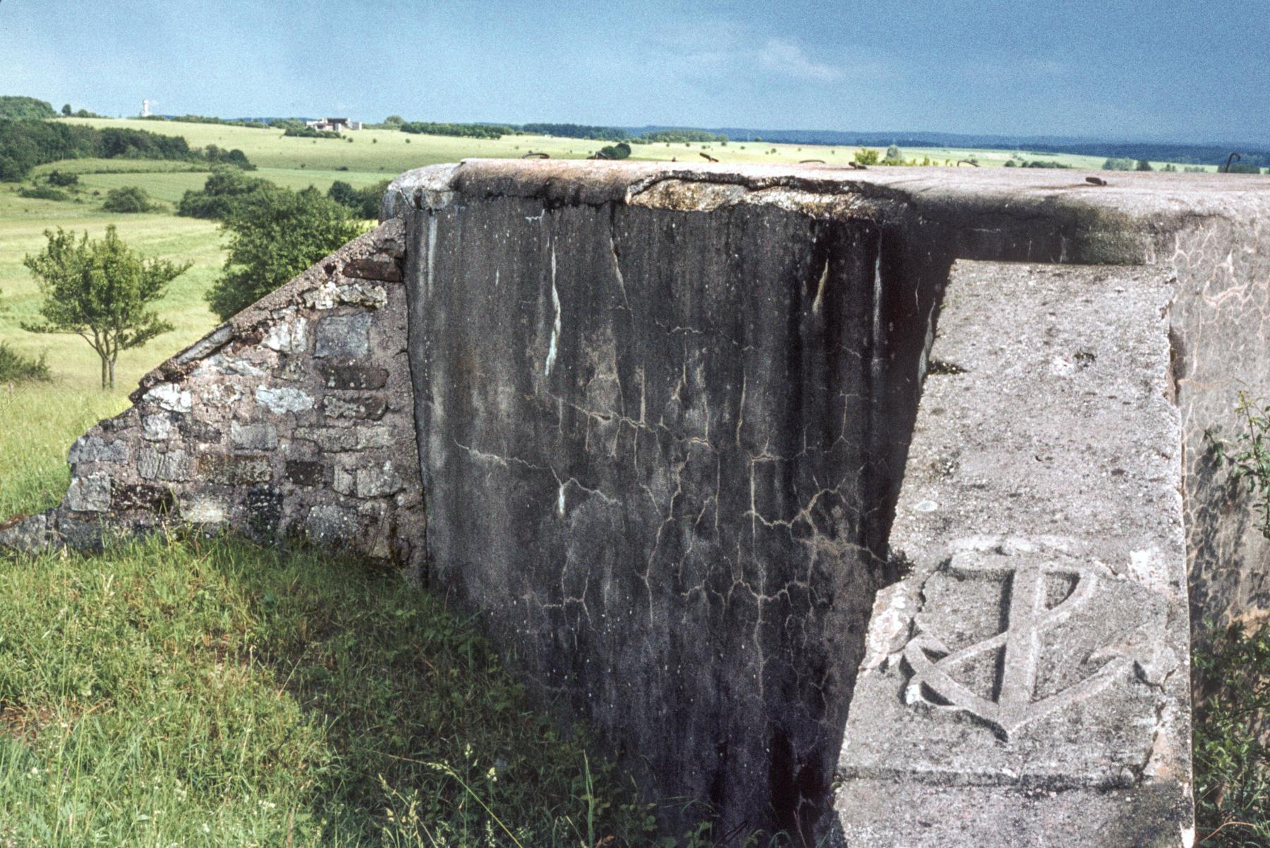 Ligne Maginot - M18 - HOLVING CENTRE 7 - (Blockhaus pour arme infanterie) -  - MANSUY Michel