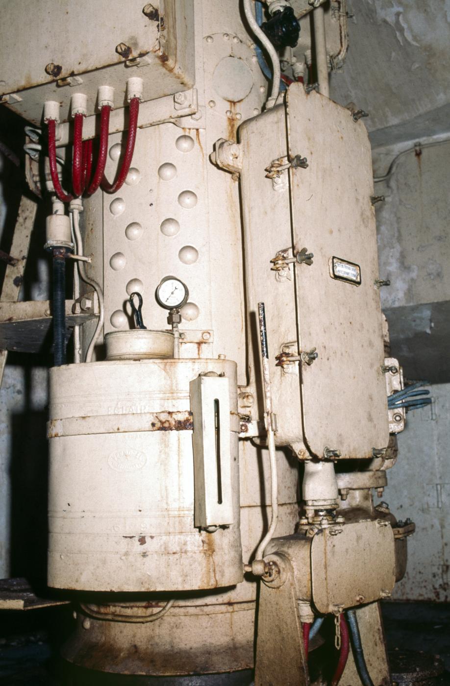 Ligne Maginot - IMMERHOF - A10 - (Ouvrage d'infanterie) - Bloc 2
Tourelle de mitrailleuses - MANSUY Michel