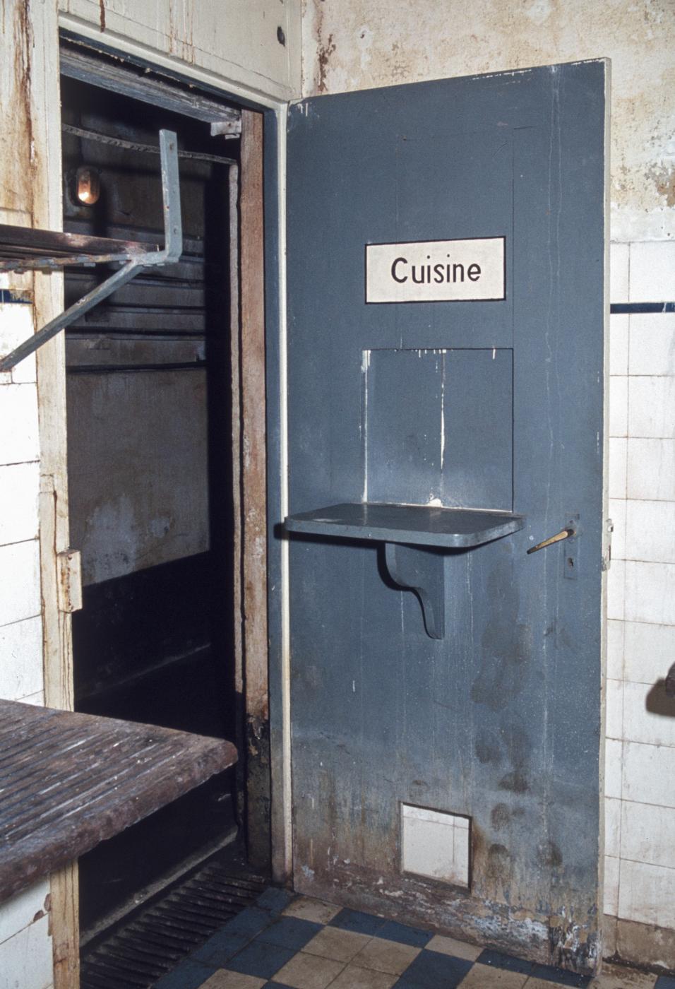 Ligne Maginot - IMMERHOF - A10 - (Ouvrage d'infanterie) - Porte et guichet de la cuisine - MANSUY Michel