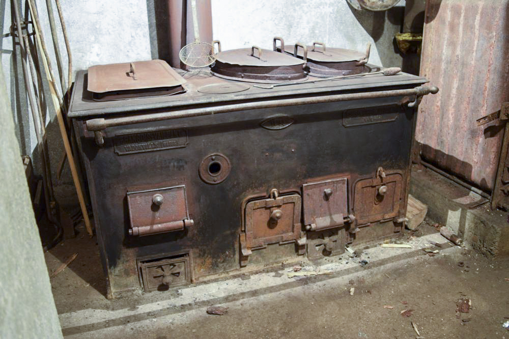 Ligne Maginot - Abri de BILMETTE - Cuisinière à charbon François-Vaillant type 0bis