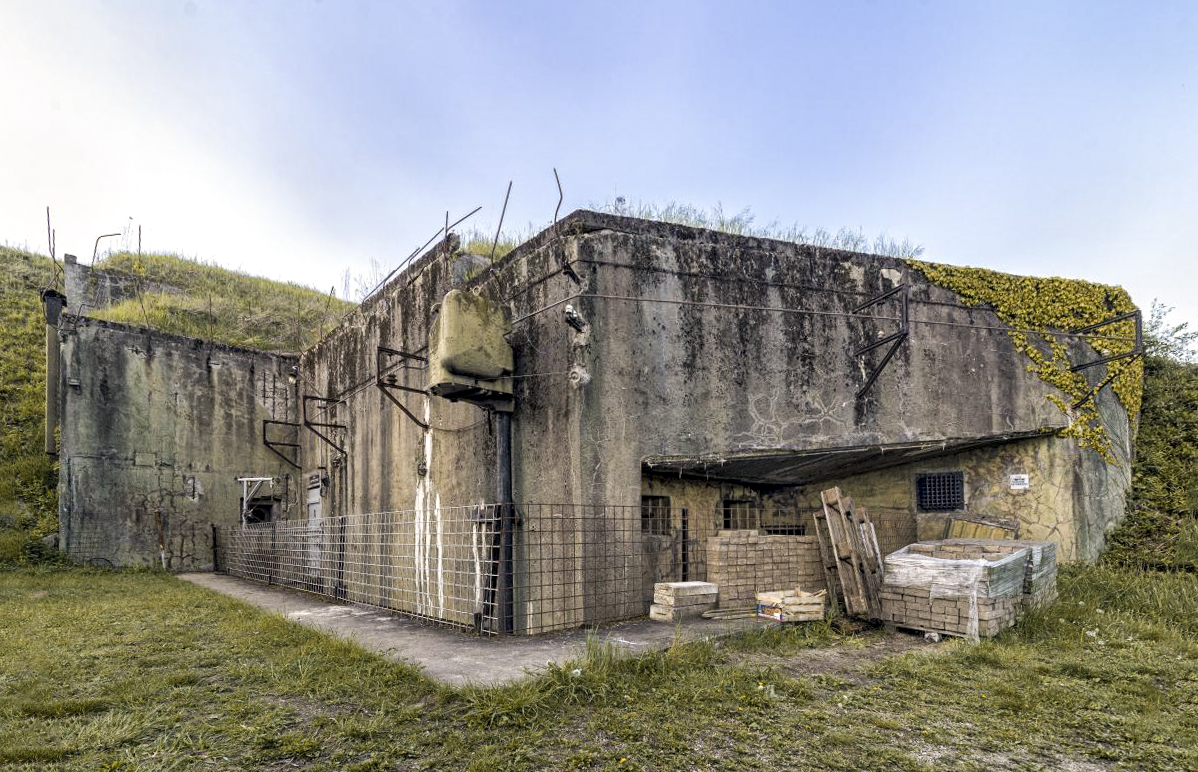 Ligne Maginot - SENTZICH - A16 - (Ouvrage d'infanterie) - La casemate sud servant d'entrée à l'ouvrage. 