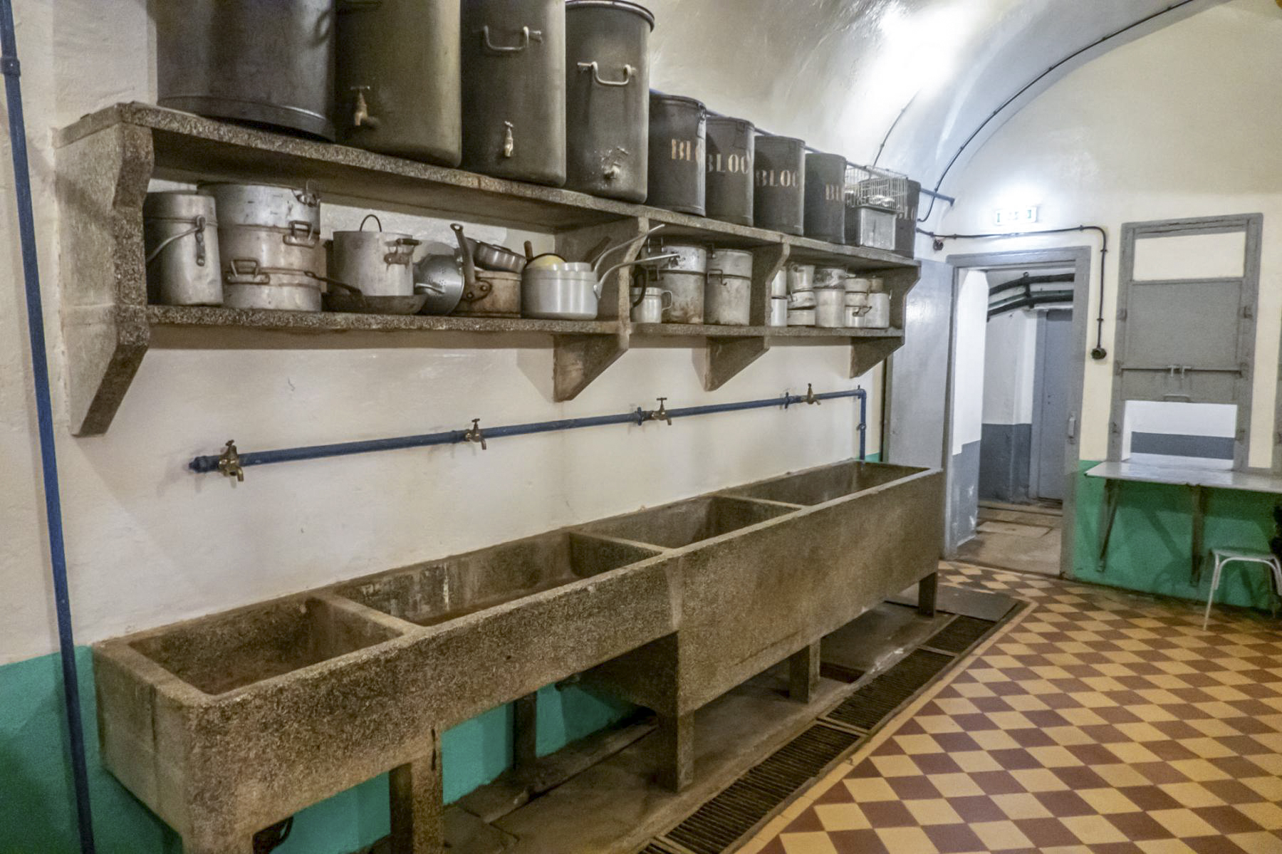 Ligne Maginot - SCHOENENBOURG - (Ouvrage d'artillerie) - Cuisine
 - Michel Teiten
