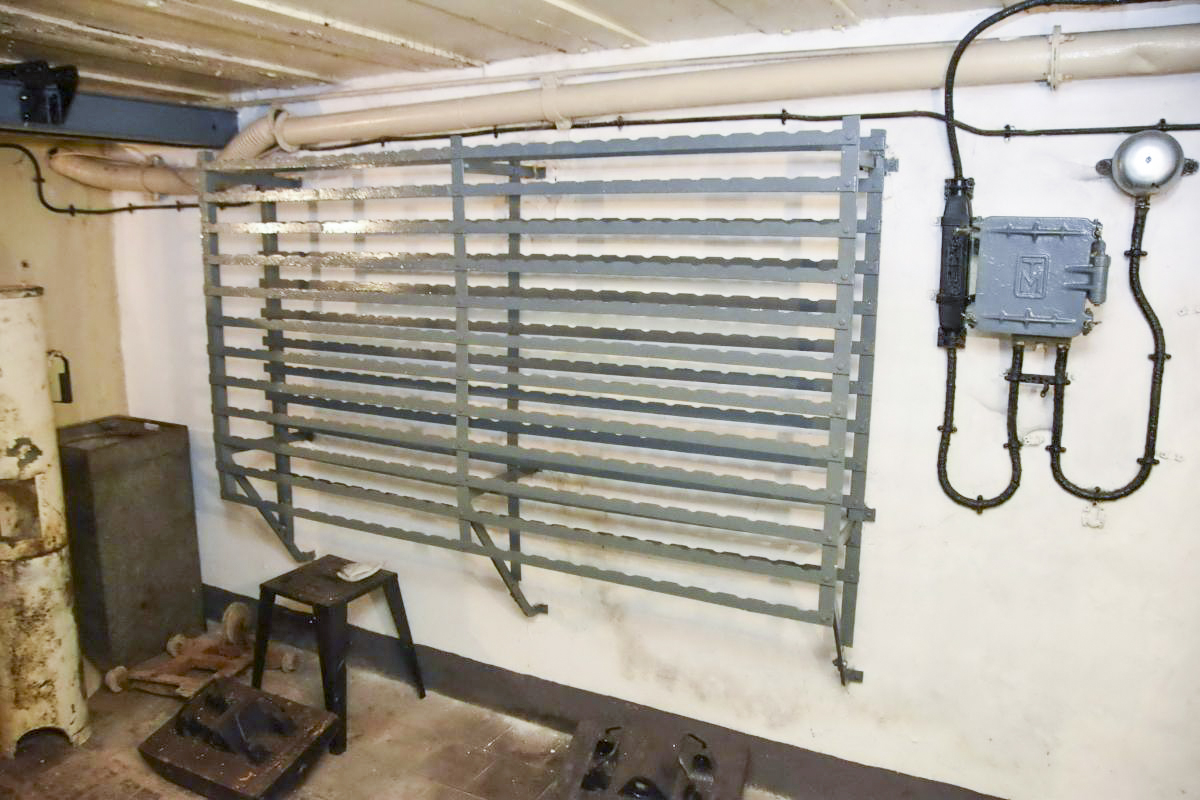 Ligne Maginot - SENTZICH - A16 - (Ouvrage d'infanterie) - Cassiers à munitions et téléphone