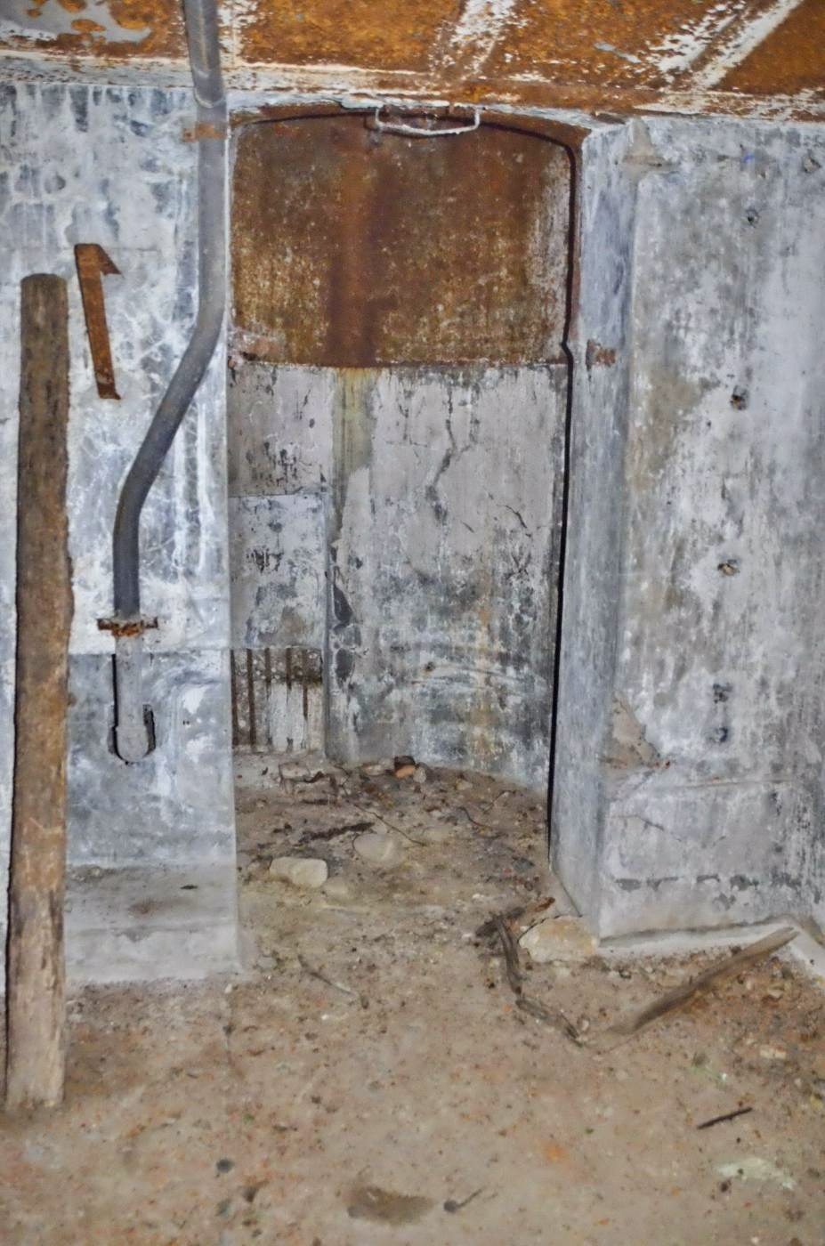 Ligne Maginot - 34/2 - CHALAMPE NORD OUEST - (Casemate d'infanterie - Double) - Accès à la cloche JM - D. Froehly