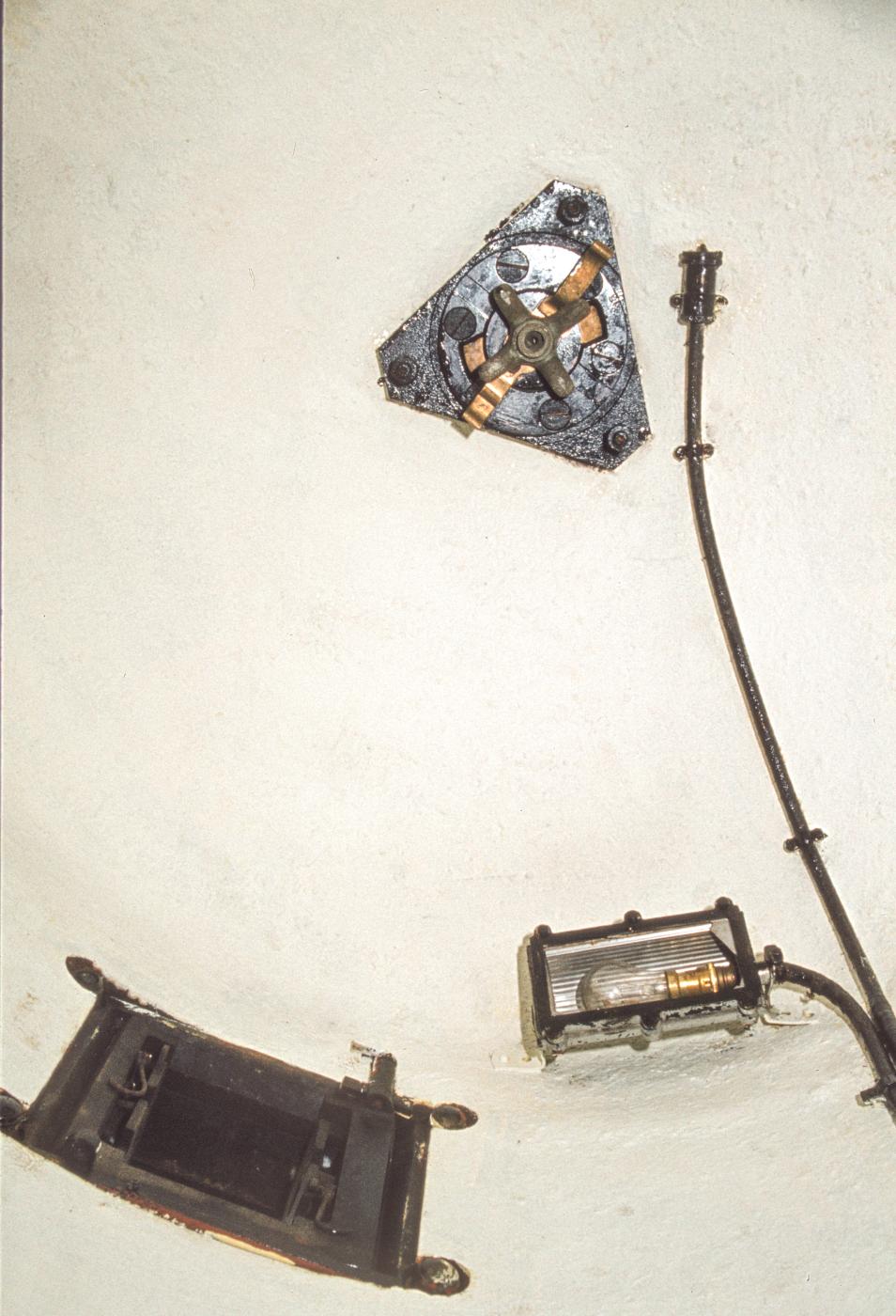 Ligne Maginot - SENTZICH - A16 - (Ouvrage d'infanterie) - Casemate Nord
La cloche GFM - MANSUY Michel