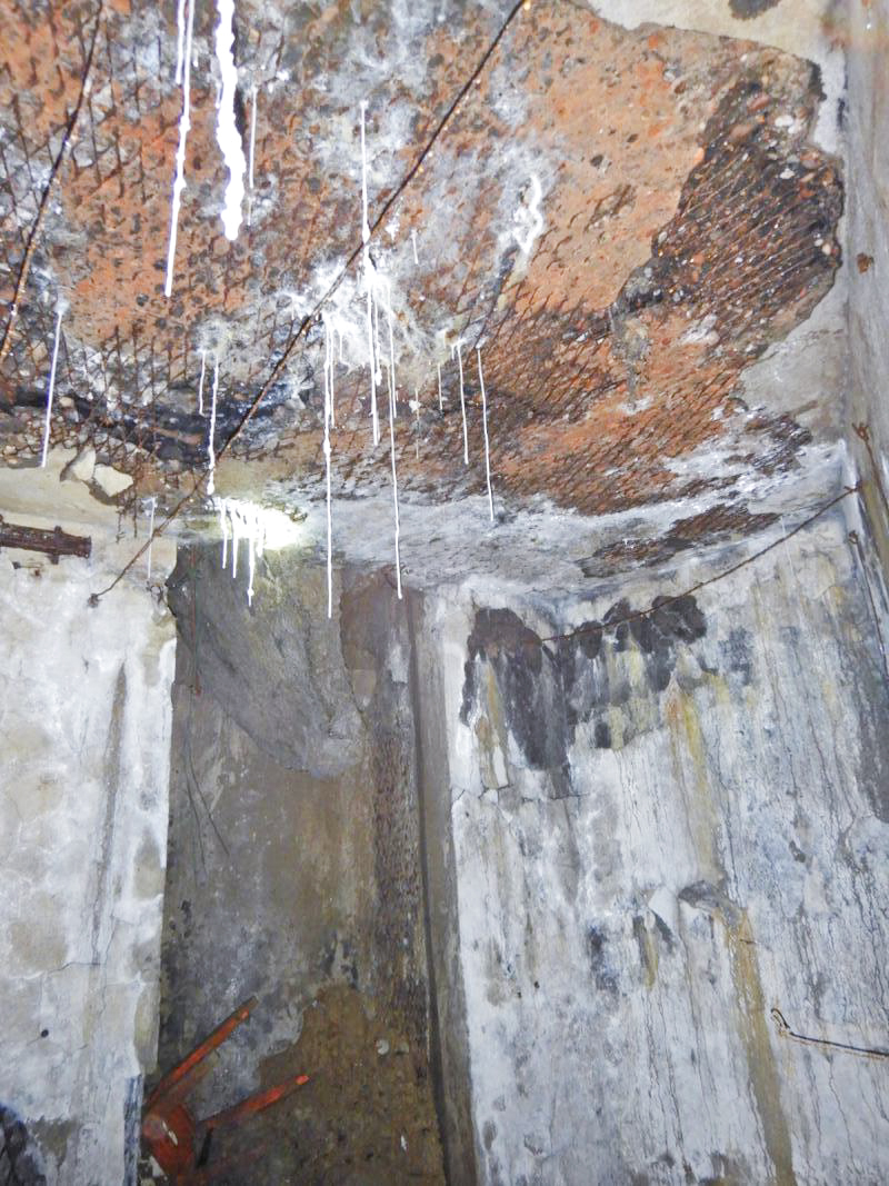 Ligne Maginot - ROUTE DU LUXEMBOURG - X9 - (Abri) -  Locaux divers