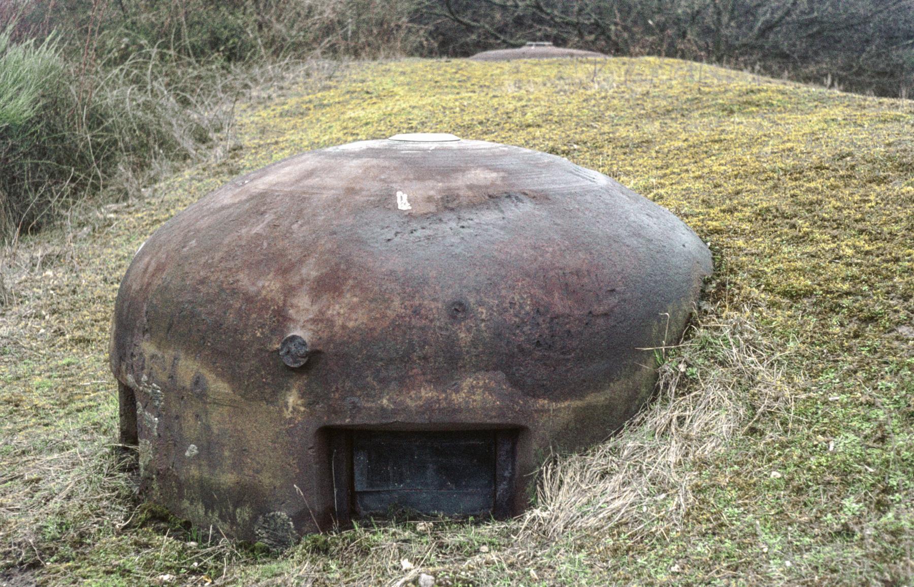 Ligne Maginot - ROUTE DU LUXEMBOURG - O10 - (Observatoire d'artillerie) - La cloche GFM et la cloche VP - MANSUY Michel