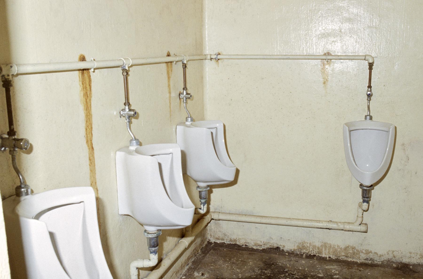 Ligne Maginot - ROCHONVILLERS - A8 - (Ouvrage d'artillerie) - Les latrines - MANSUY Michel